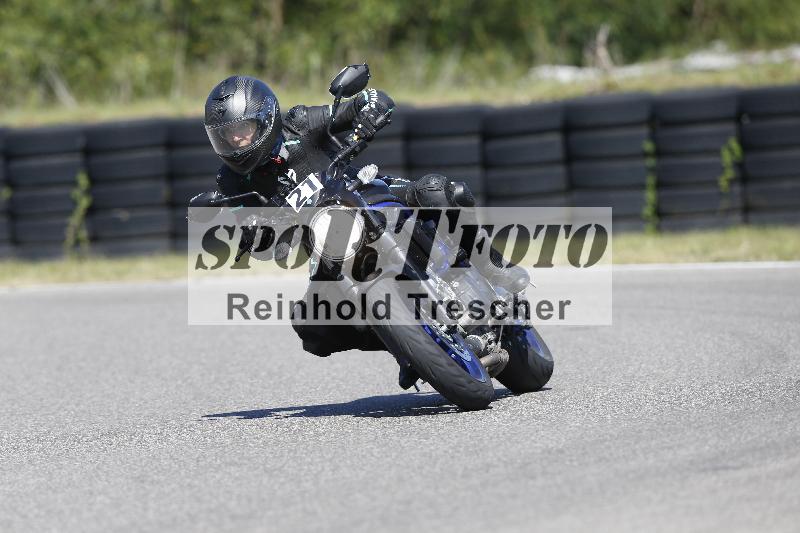 /Archiv-2025/48 25.08.2025 Cornu Master School ADR/gruen-vert/21